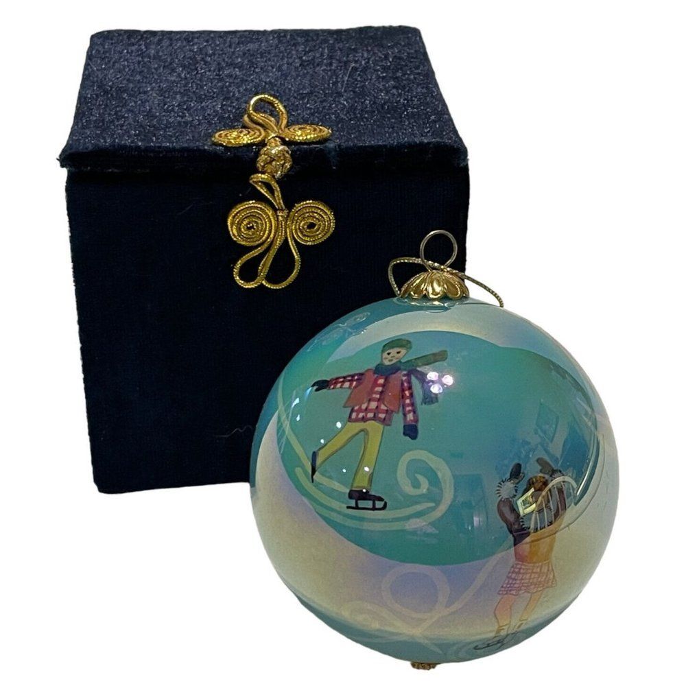 Vtg Pier One 2002 Christmas "Li Bein" Ice Skater Christmas Ornament Velvet Box